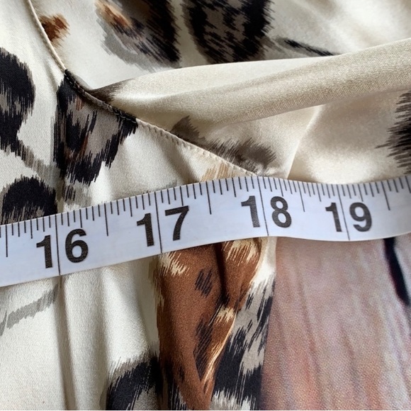 Doncaster Silk Blouse-size 10 - Picture 8 of 10